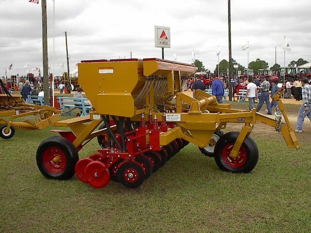 Haybuster 107 No-Till Drill